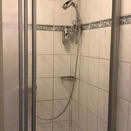 מלון Berg-cafe *